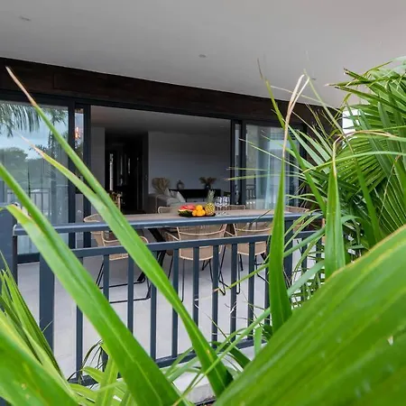 Two Tides Luxury Apartment